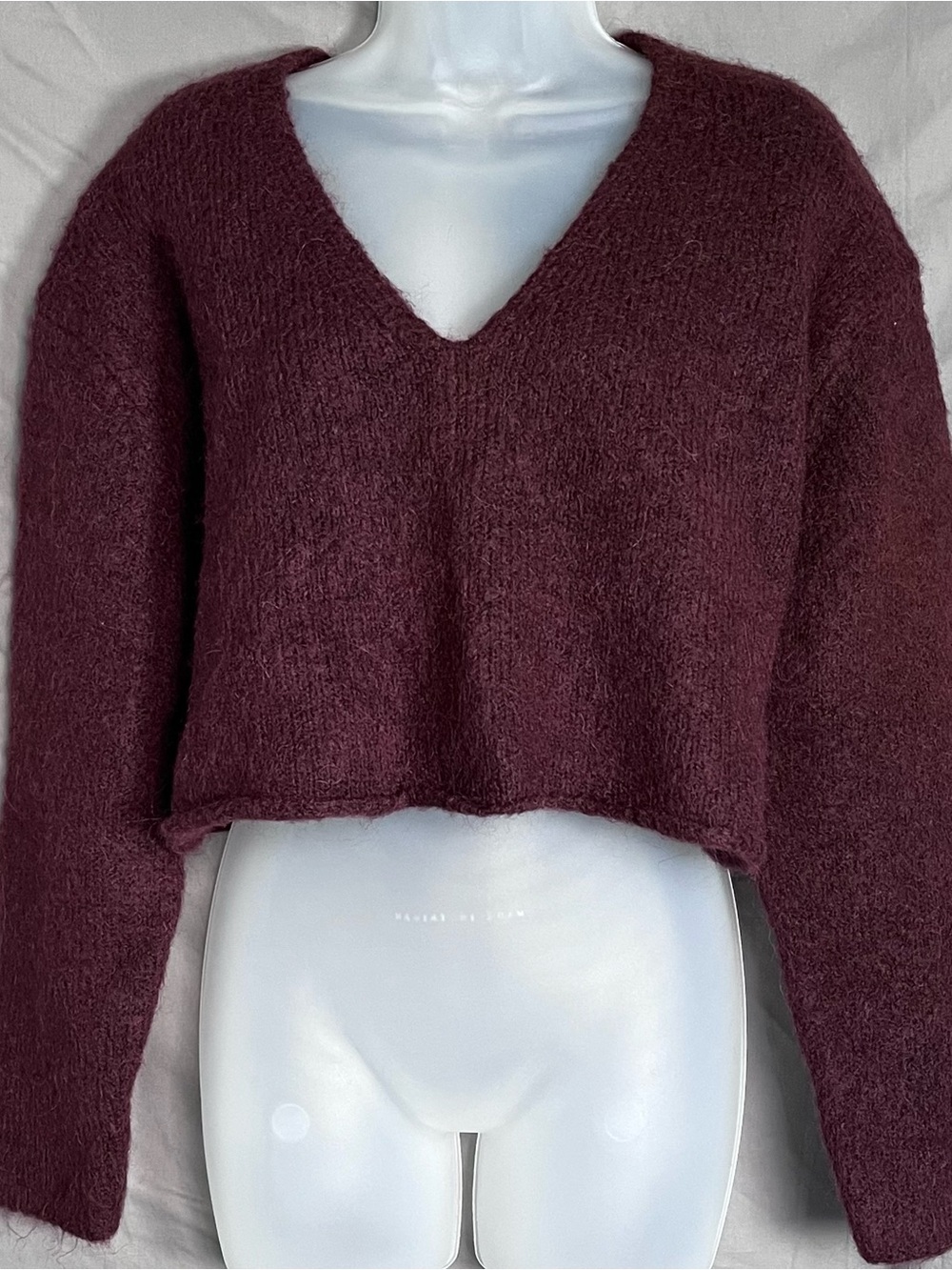 NWT Zara Alpaca Wool Blend Fuzzy Cropped V-Neck Sweater Burgundy L